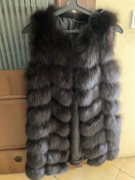Продам песцову жилетку
