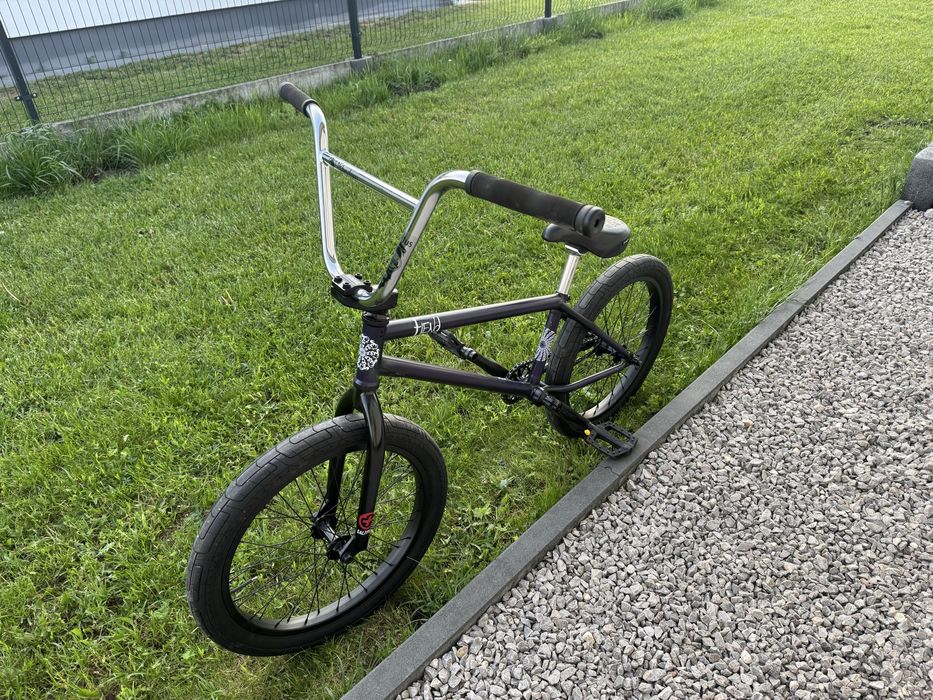 BMX Fiend Varanyak V2 20.25" Shadow Federal Mankind Colony