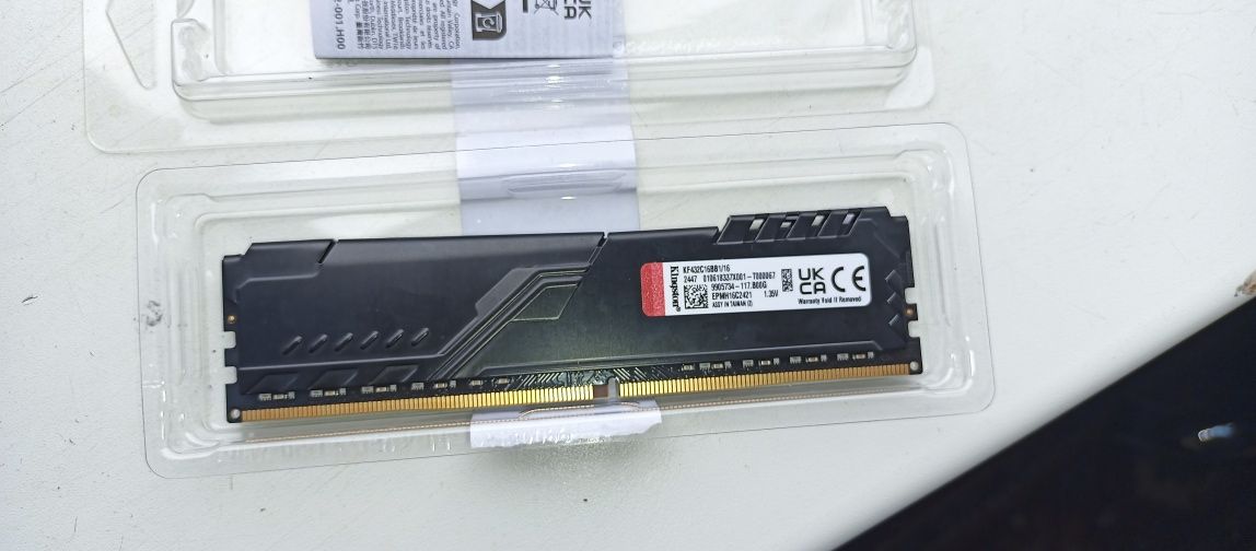 Kingston ddr4-16gb-3200mhz