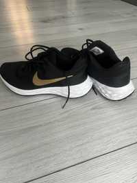 Buty 39.5 rozmiar nike