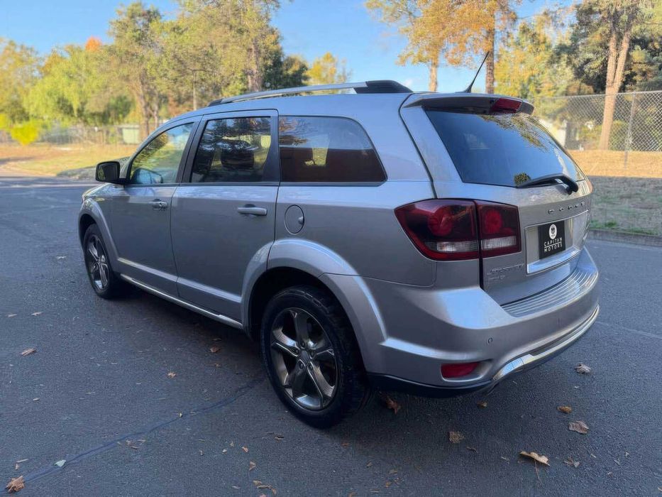 Dodge Journey      2015