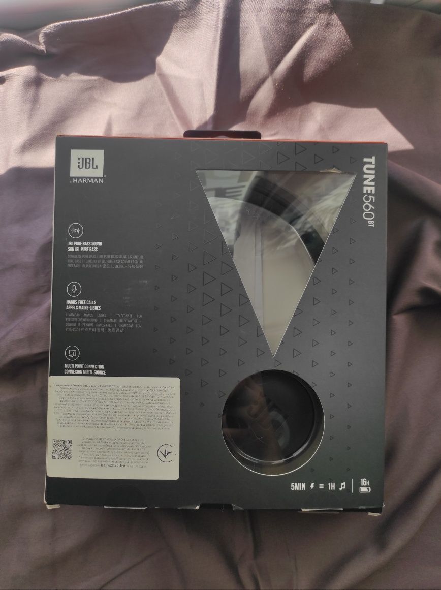 Безпровідні навушники jbl Tune 526вт