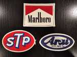 Patches vintage Marlboro, STP, Arai