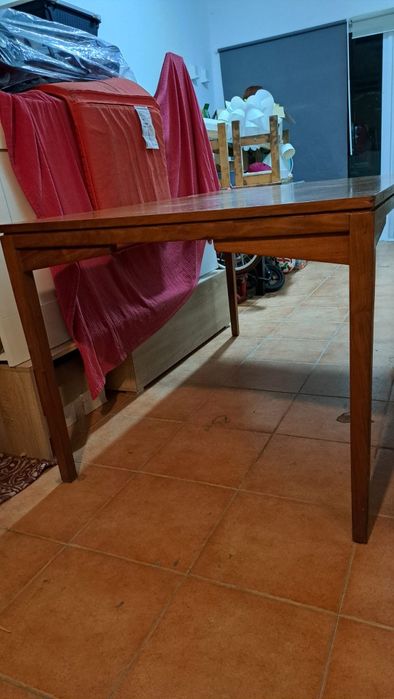 Mesa de sala de jantar