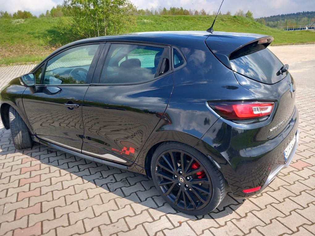 Renault clio IV RS 1,6 209 km.2018 rok