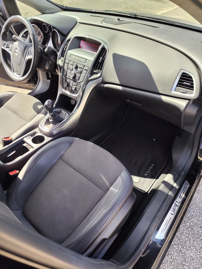 Astra J 1.7 CDTI 130cv