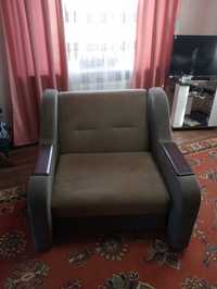Продам розкладне крісло