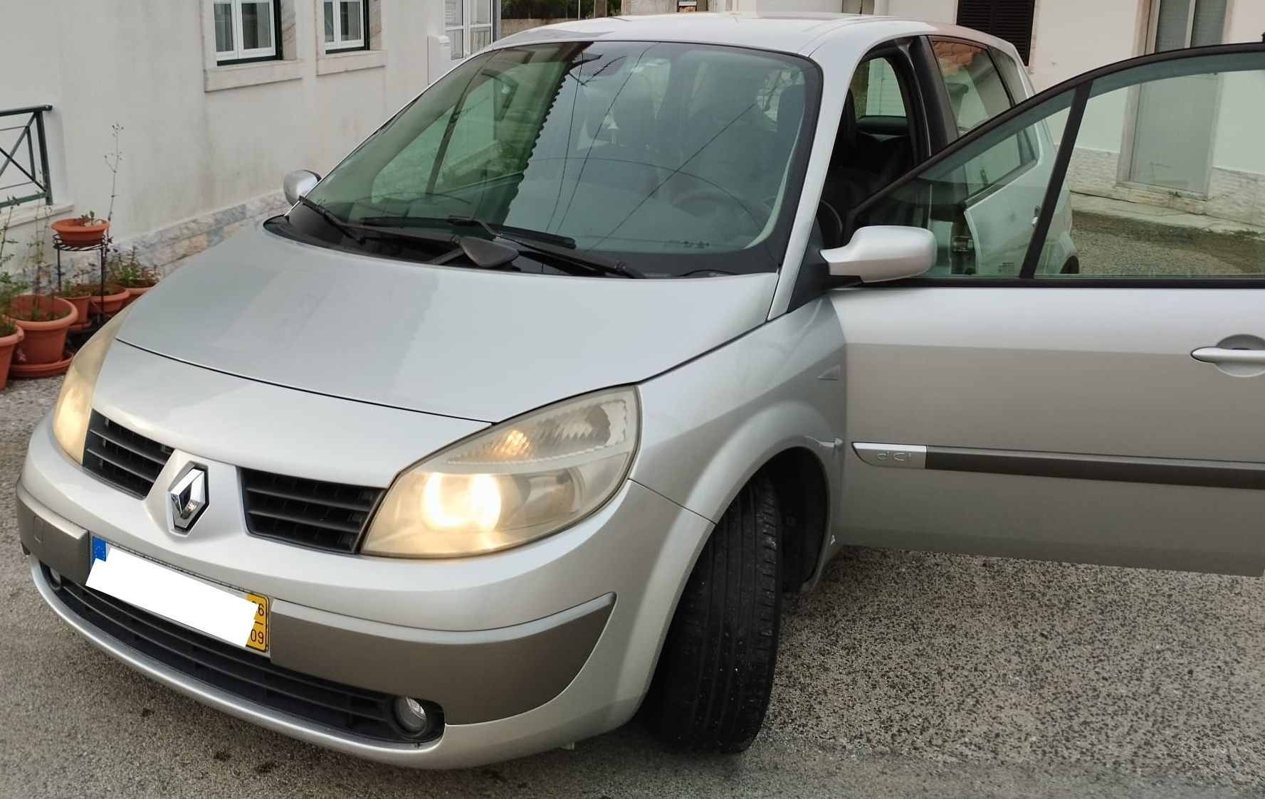 Renault Scenic 1.5 106cv, 2006,versão Exclusive (versão top de gama)