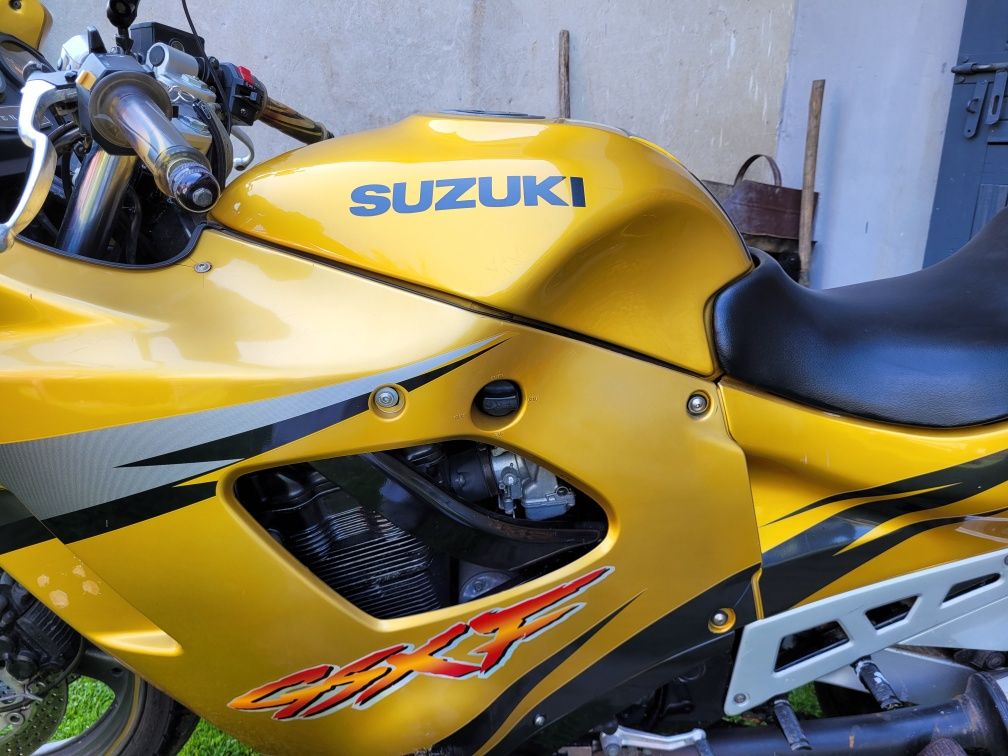 Części Suzuki gsxf 600, wszystkie Części  Tanio!