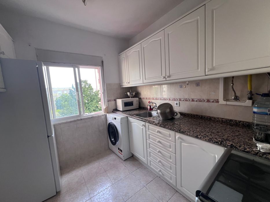 Quarto individual cama de casal