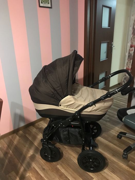 Wózek dziecięcy uzywany