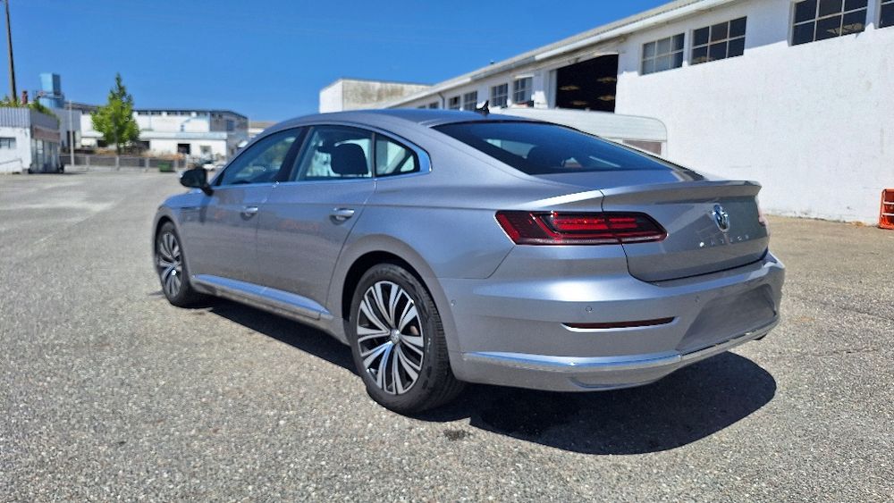 Arteon 2.0 TDI Elegance DSG 150 CV 4 Portas