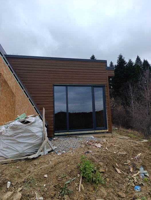 Продам котеджі в Східниці