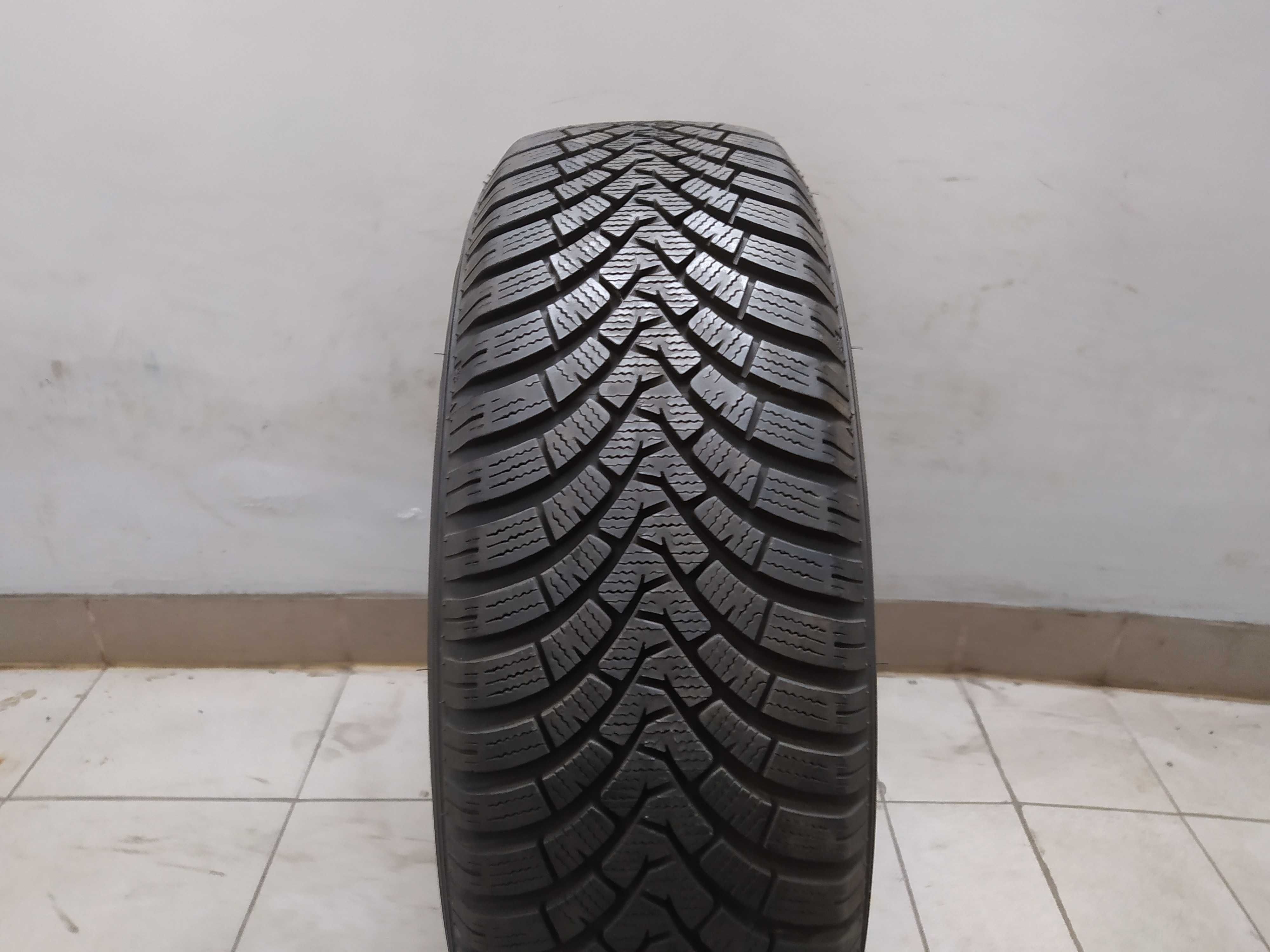 1x215/65R16 Falken Eurowinter HS01 SUV, 2021 rok, 98H, bieżnik 7,8mm