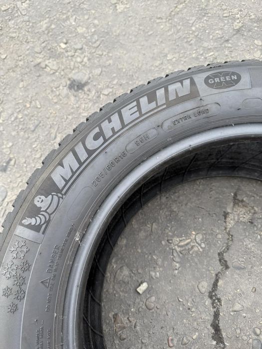 Шини 205/60 R16 пара Michelin 2022p зима 6,3мм