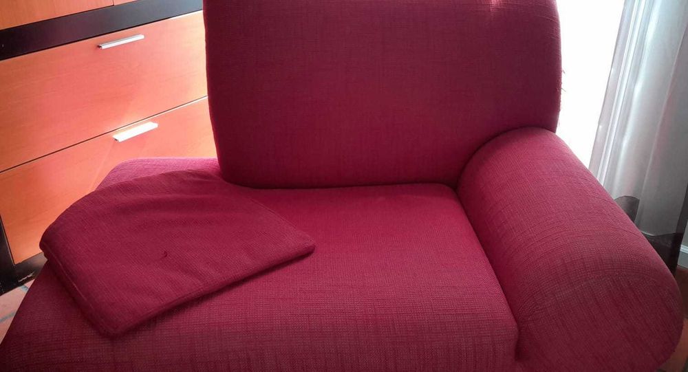 Sofá vermelho chaise longue