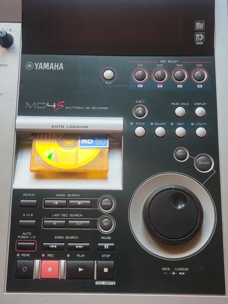 Пподам  YAMAHA MD-4S Професійний аудіозаписувач диктофон 4-х трековий