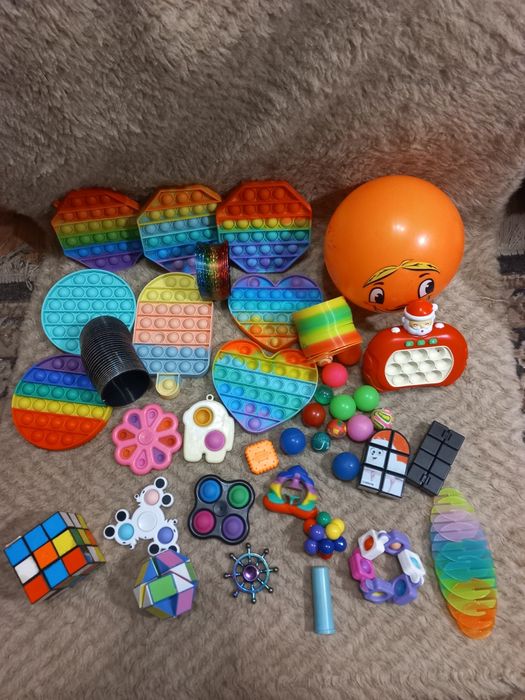 Головоломки, радуга, попыт, антистресс