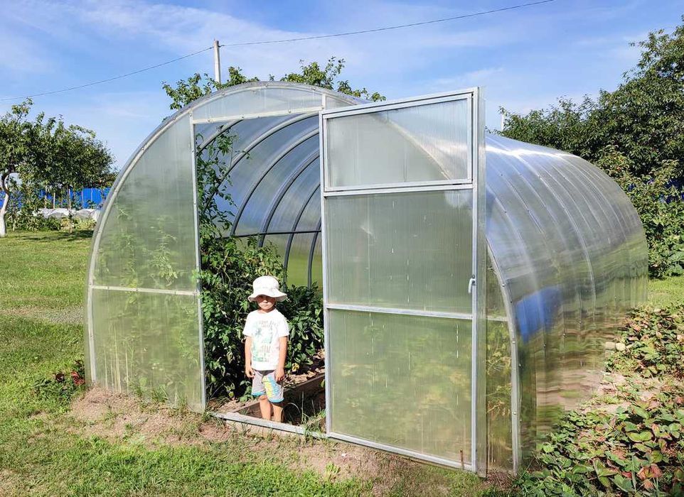 Szklarnia z poliwęglanu 3x2-12m ogrodowa pr.20x20 lub 40x20mm 4/6mm