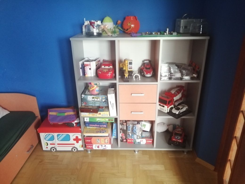 Zestaw mebli dziecięcych