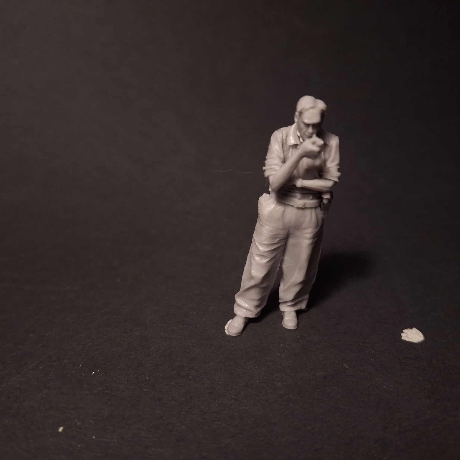 Figurka żywiczna 1:35 - Niemiecka załoga czołgu z fajką ww2