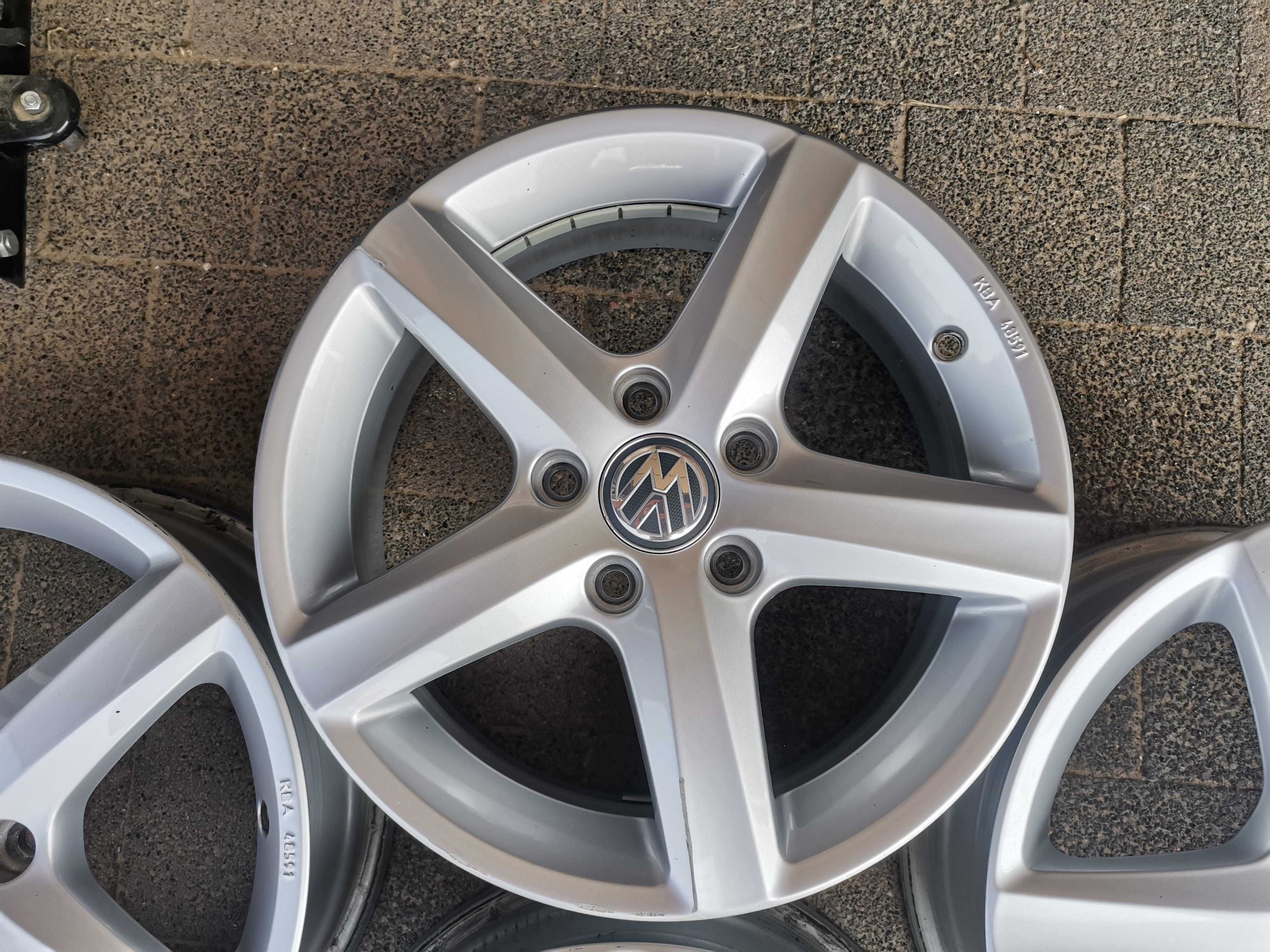 Felgi VW GOLF VII Jetta Passat Touran 6Jx16H2 5x112 ET48