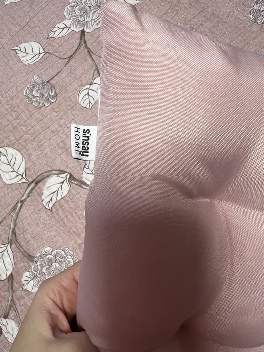 Подушка на стілець