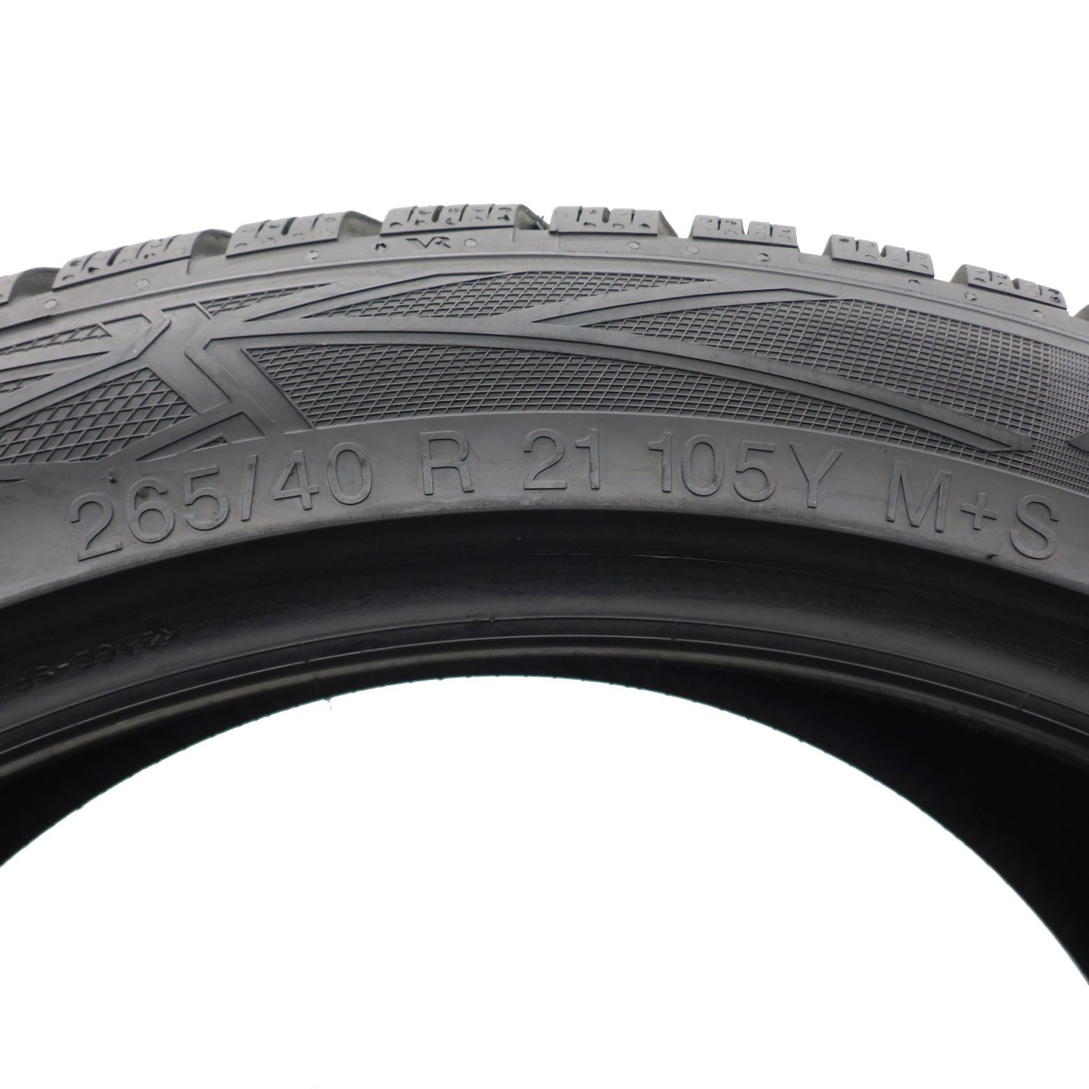Opony 265/40/21 Vredestein 265/40R21 105Y XL Zimowe 2024 8-8,2mm