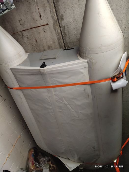 Brig Лодка гаражное хранение в надутом виде, килевая с дном