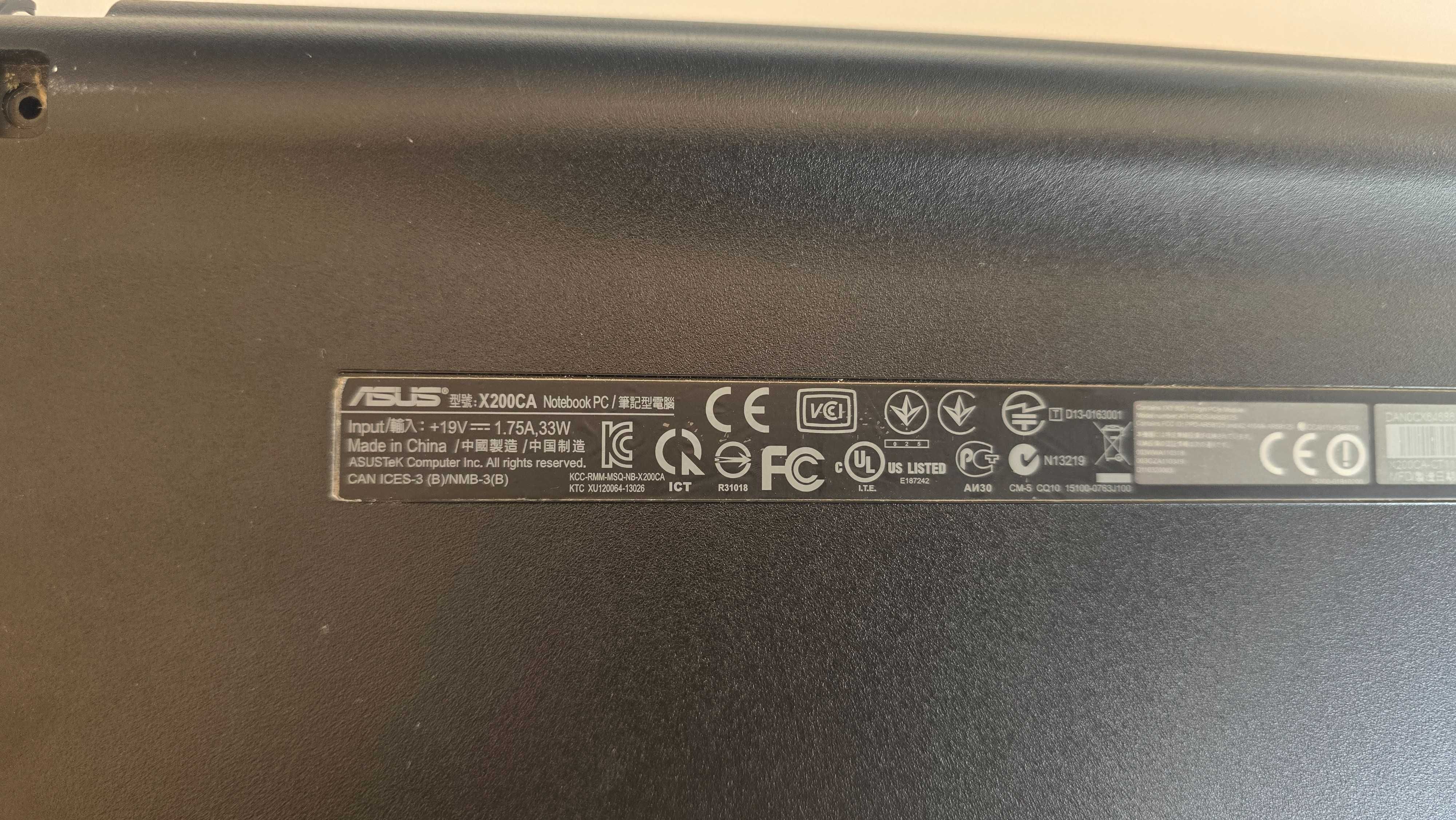Asus 200xa - para peças -.