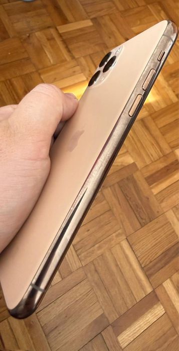 iPhone 11 Pro – 64GB / Dourado – Excelente estado!