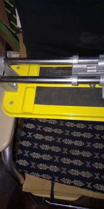 Плиткорез ручной