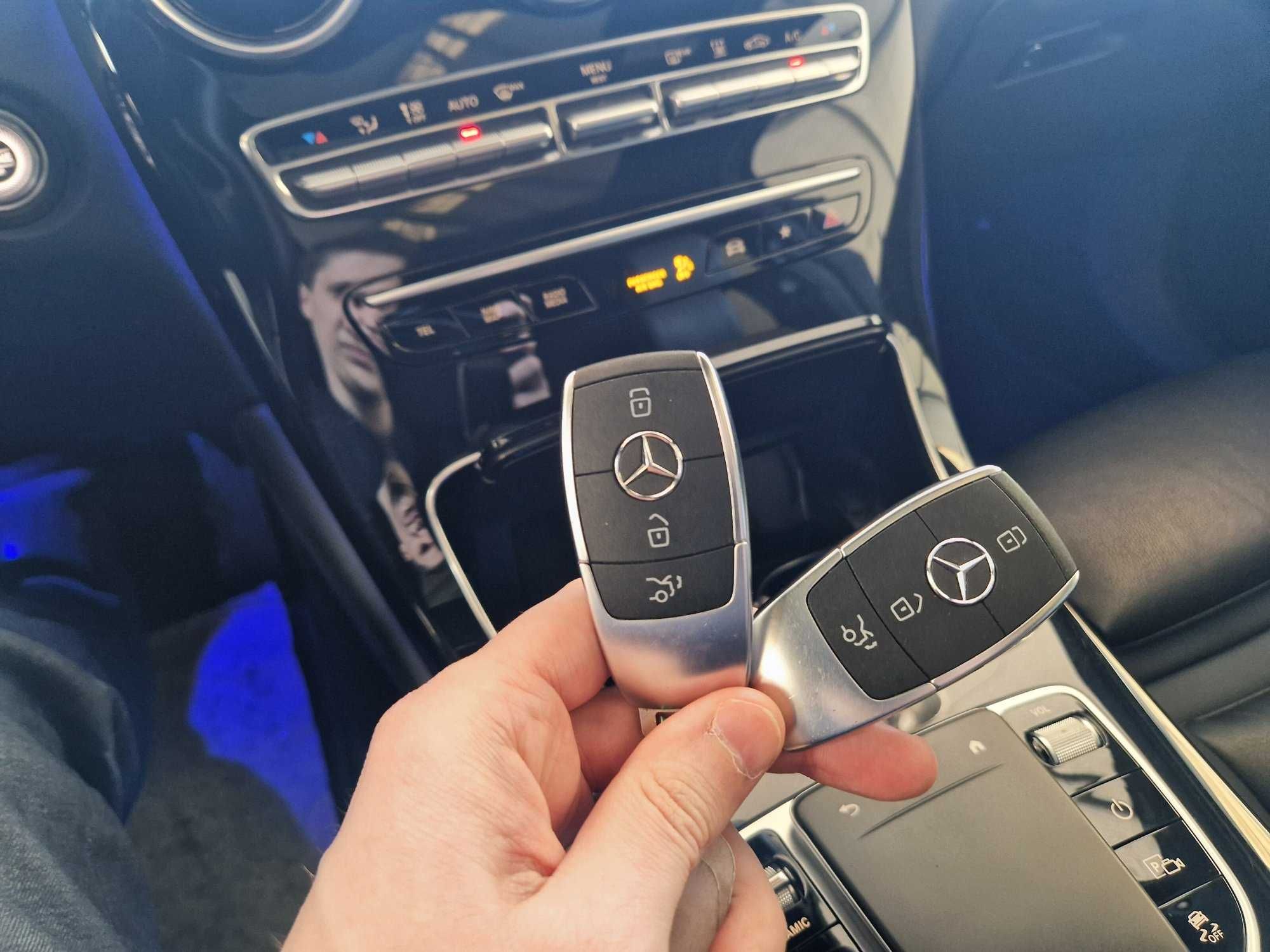 GLC300de Coupé hibrido