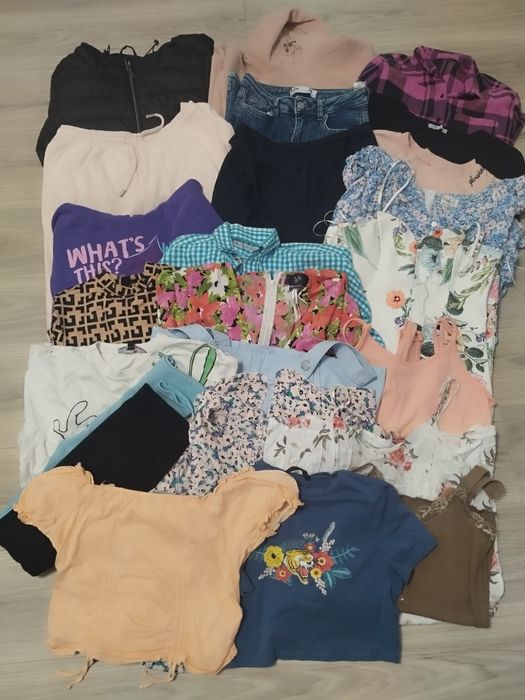 Пакет жіночого одягу, розмір 36-38 (  S-M)