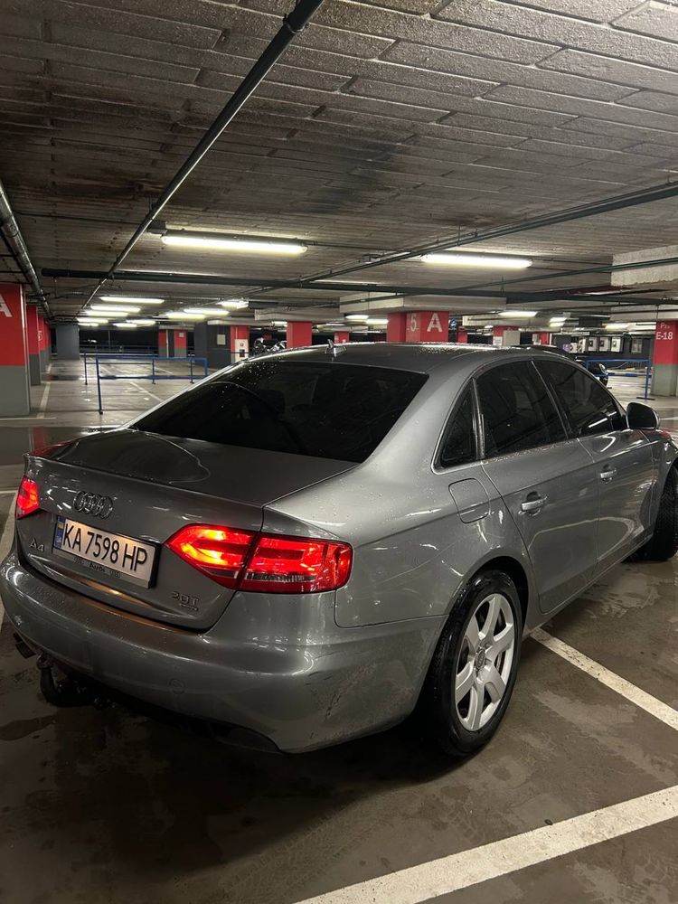 Продам Audi A4 B8  Quattro 2008