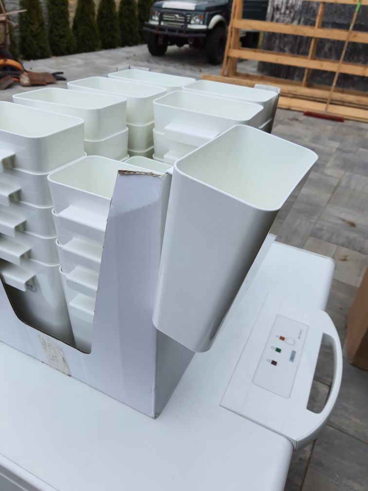 4 szt Pojemnik na przybory kuchenne , biały, Ikea 103.031.48