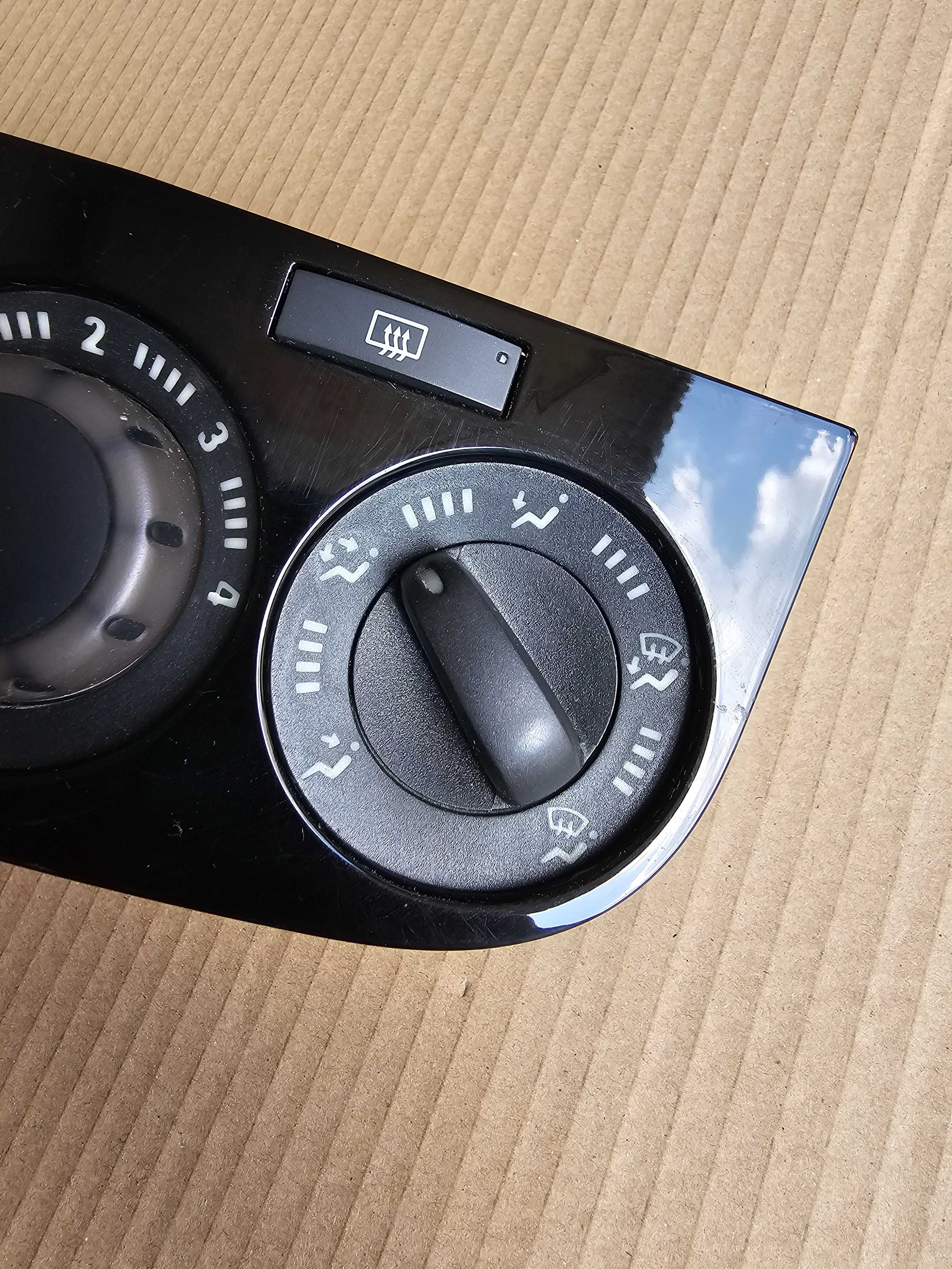 Panel Nawiewu Opel Corsa D