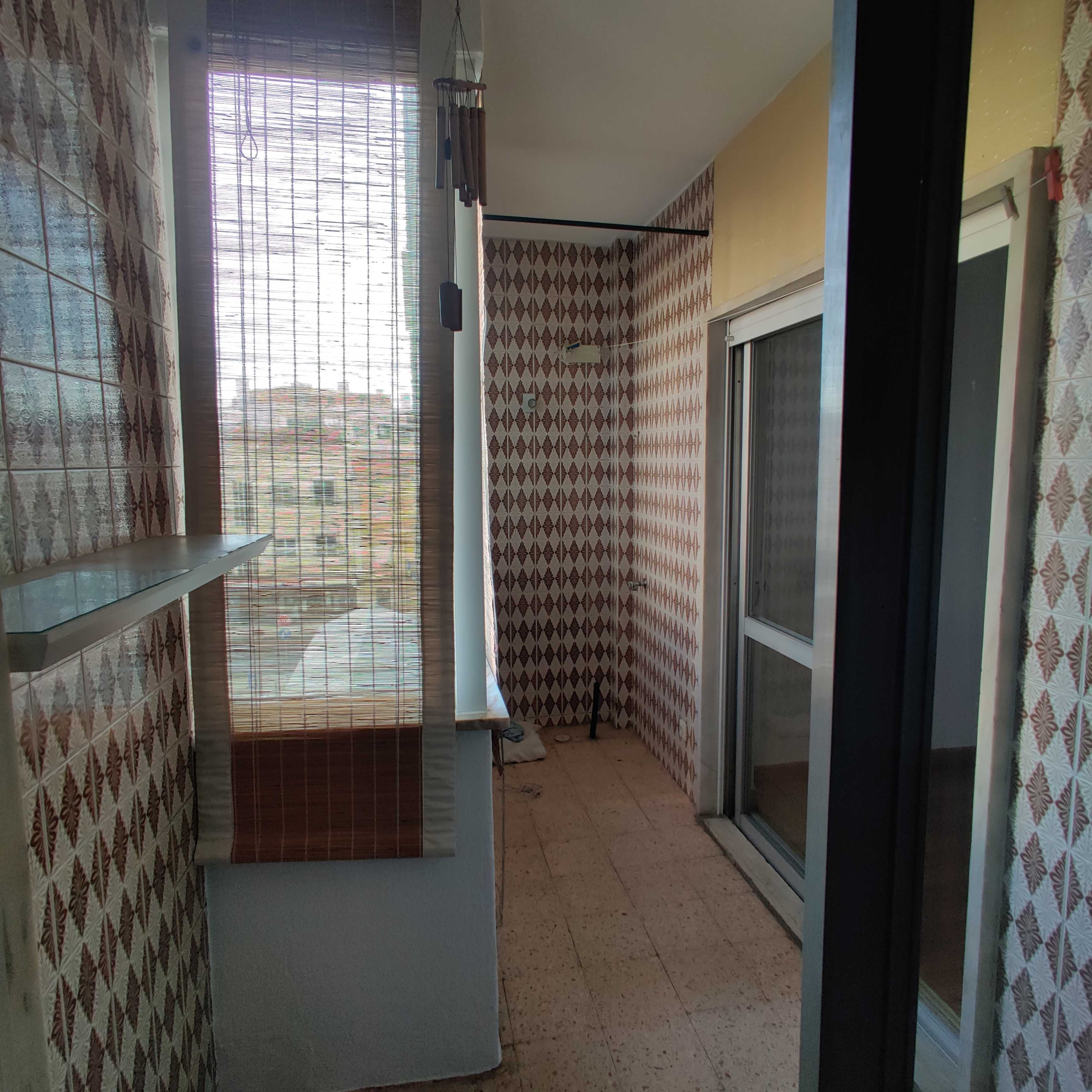Apartamento T1 no Centro da Amadora (Venteira)