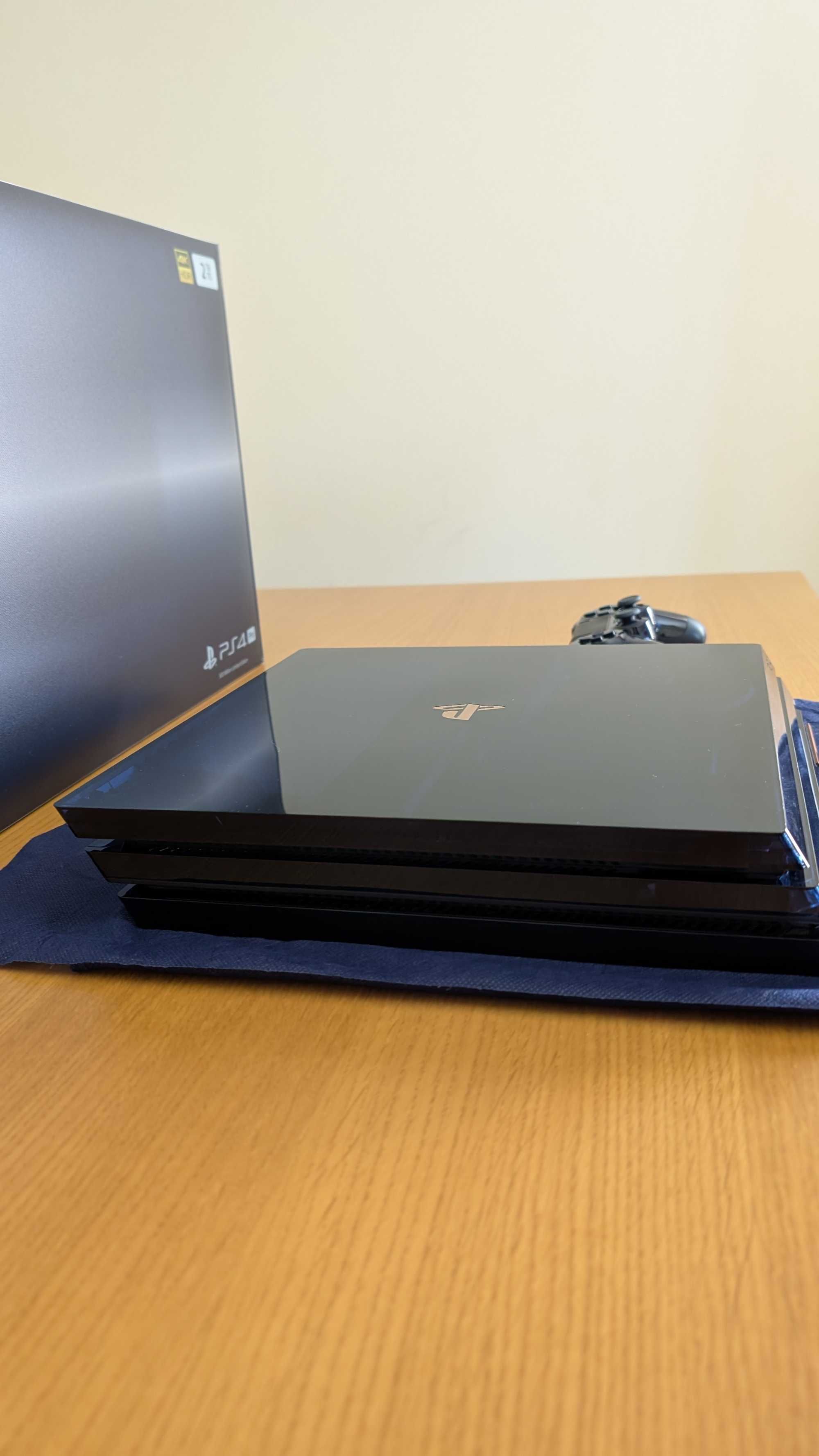 Consola PS4 Pro 4TB - 500 Million Limited Edition Versao 8.03