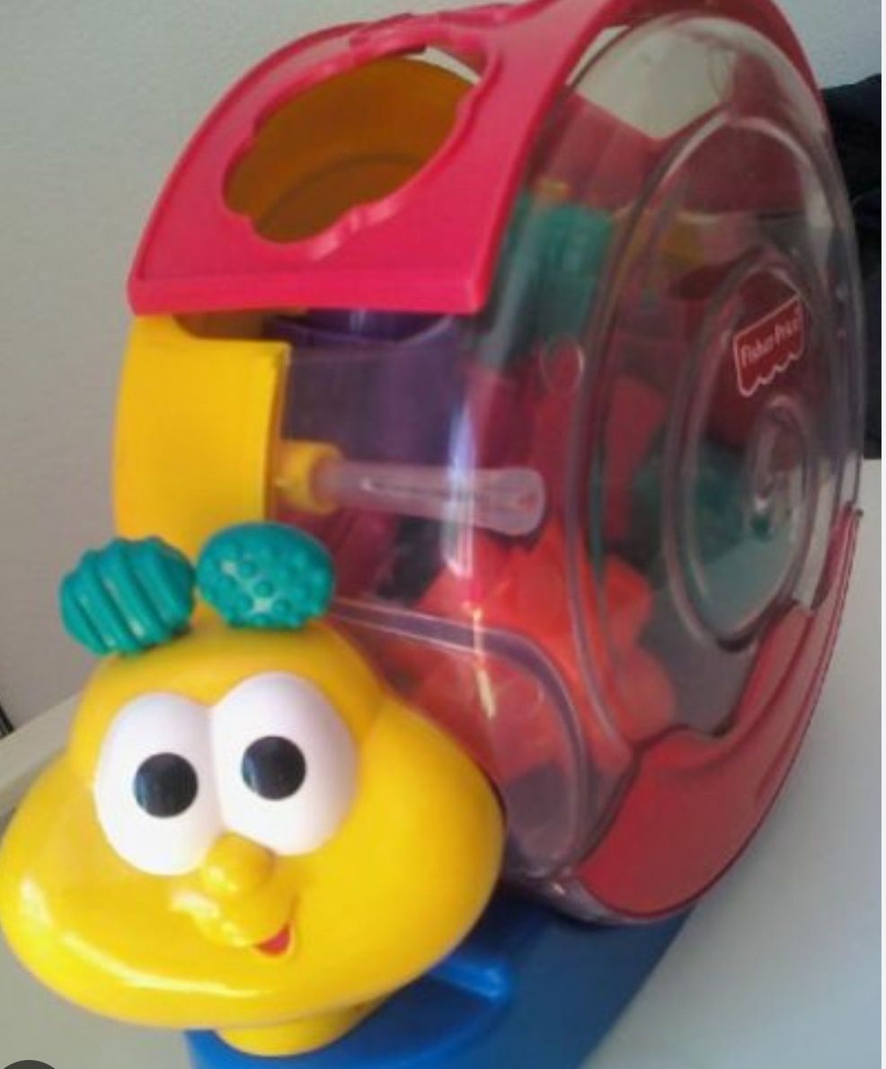 Caracol Fisher Price- jogo de encaixe + comboio baby Clementoni Mickey