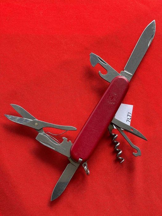 Мультитул Victorinox Climber 91mm 0.2477