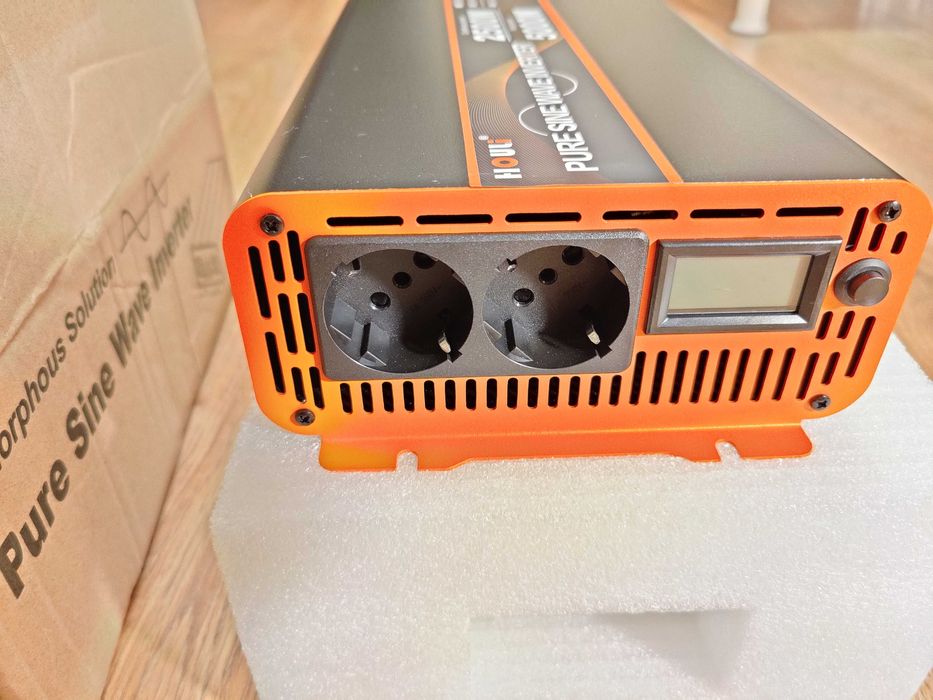 Інвертор HOULi 2500W/5000W 24V DC => 220V AC чистий синус