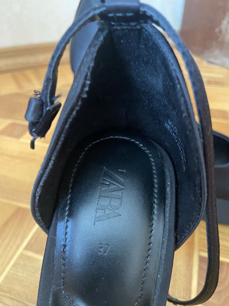 Продам туфли на платформе Zara новые р 37