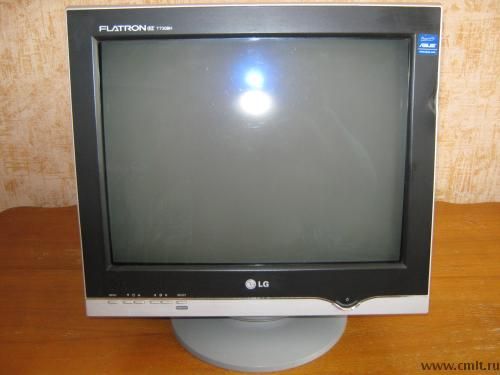 Монитор Lg flatron 17" с плоским экраном