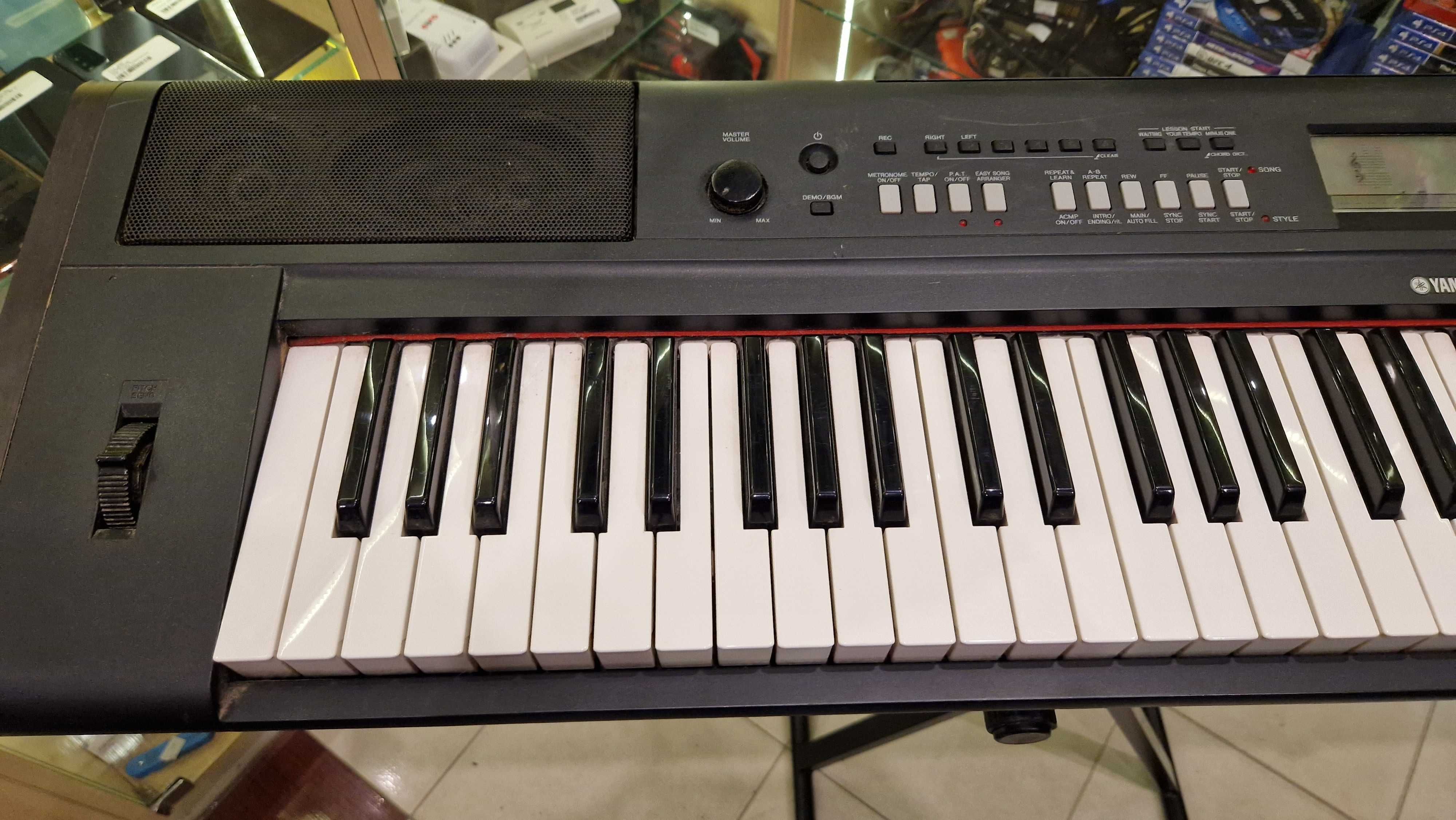 Keyboard Yamaha Piaggero NP-v80 / Komis Krzysiek
