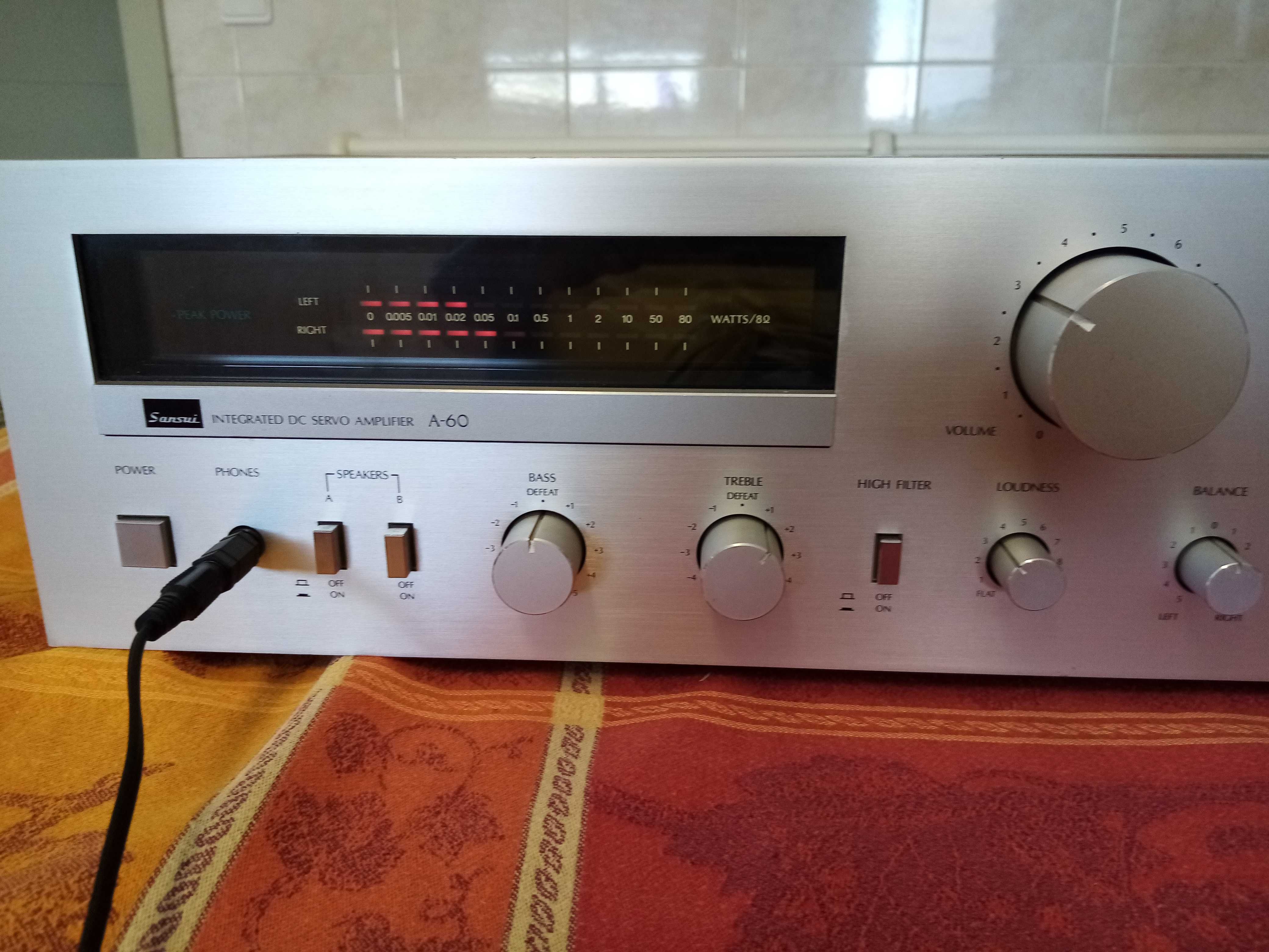 Amplificador Sansui A-60