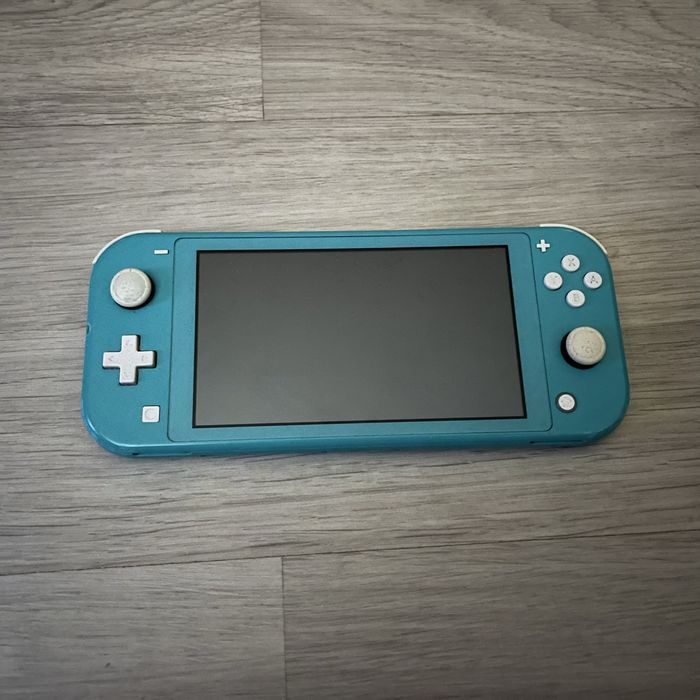 Nintendo switch lite na cor azul claro