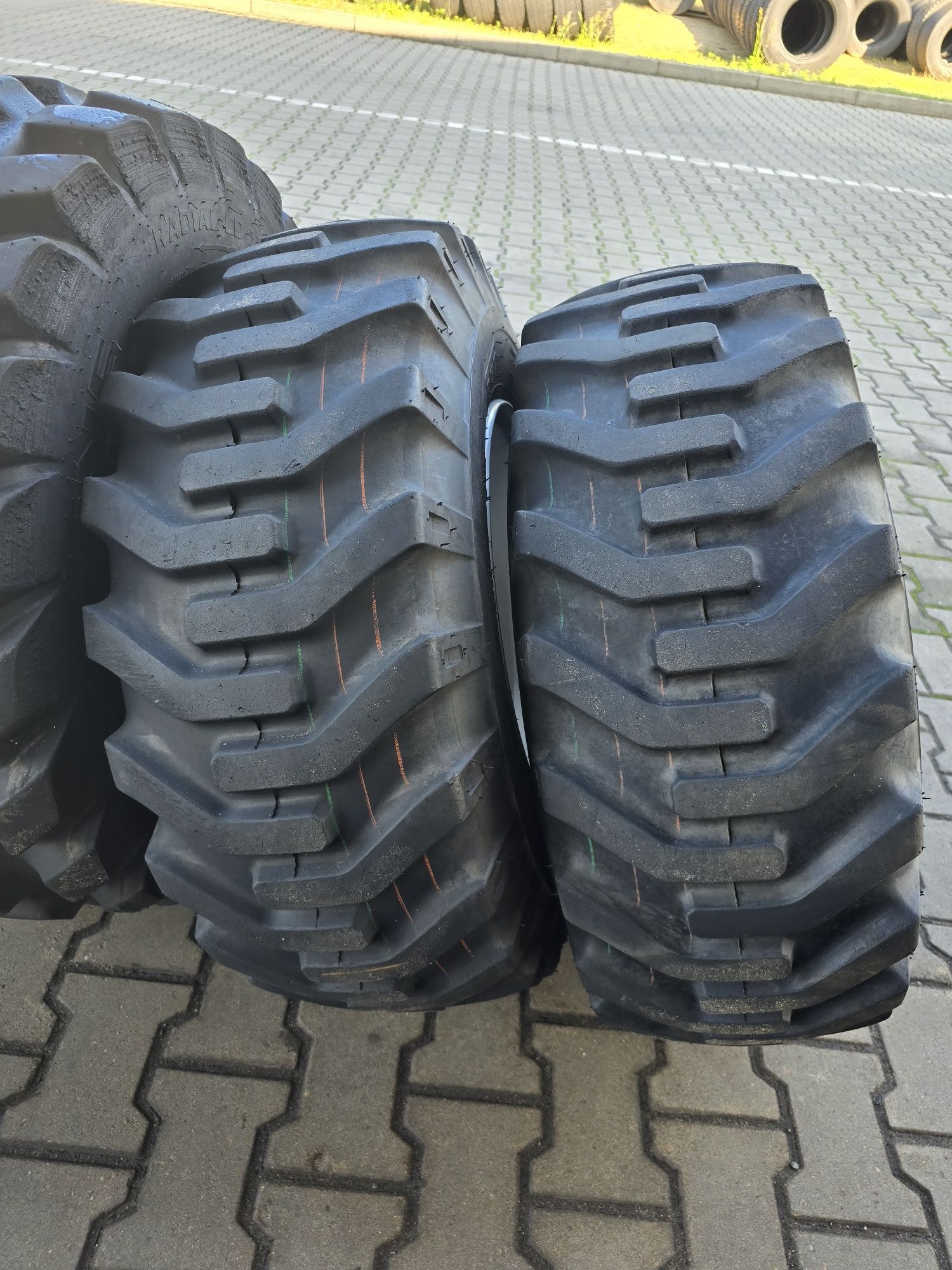 Koła 12-16.5 BKT