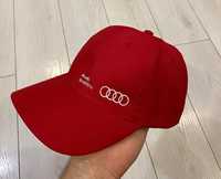 чоловіча оригінальна кепка Audi Quattro