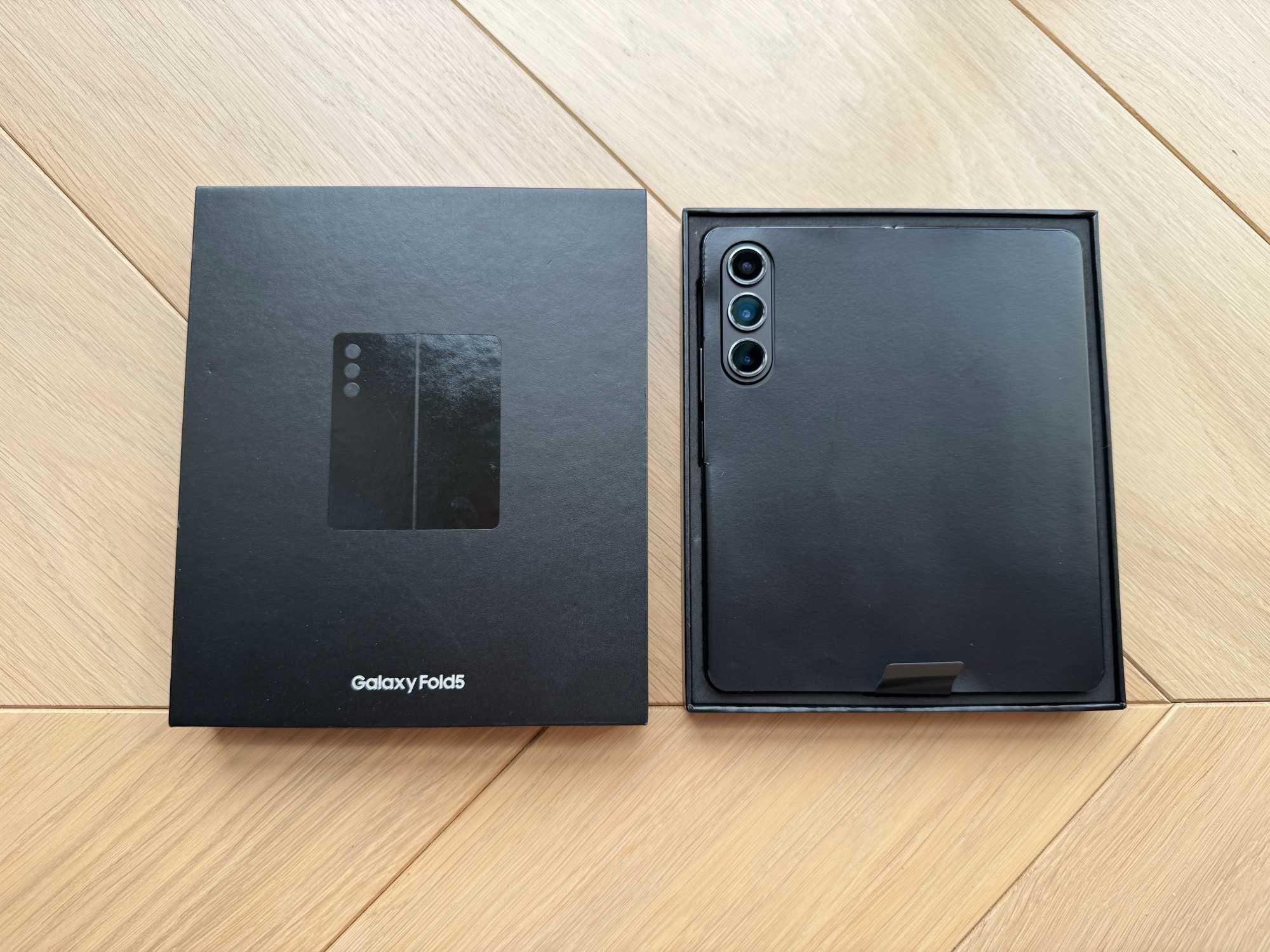 Samsung Fold 5 12/256GB - НОВИЙ ! - Сертифікований Оригінал F946/DS